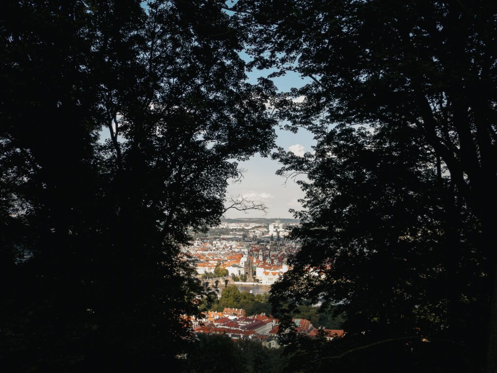 3 jours à Prague : l'itinéraire complet pour un city trip inoubliable vue funiculaire prague